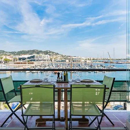 4 Pieces Vieux-port - Face Au Palais Des Festivals - Vue *