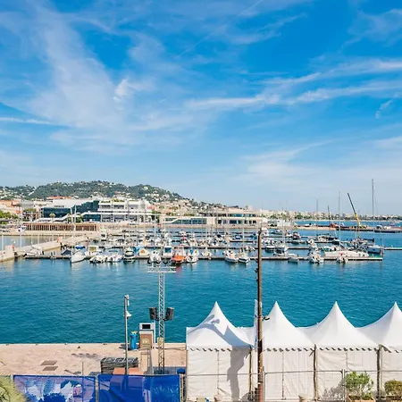4 Pieces Vieux-port - Face Au Palais Des Festivals - Vue Daire